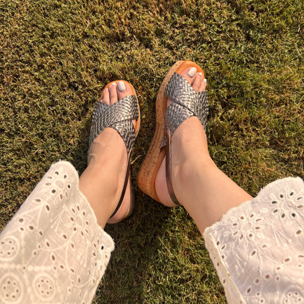 Mix & Match: How to Style One Piece in 5 Different Ways