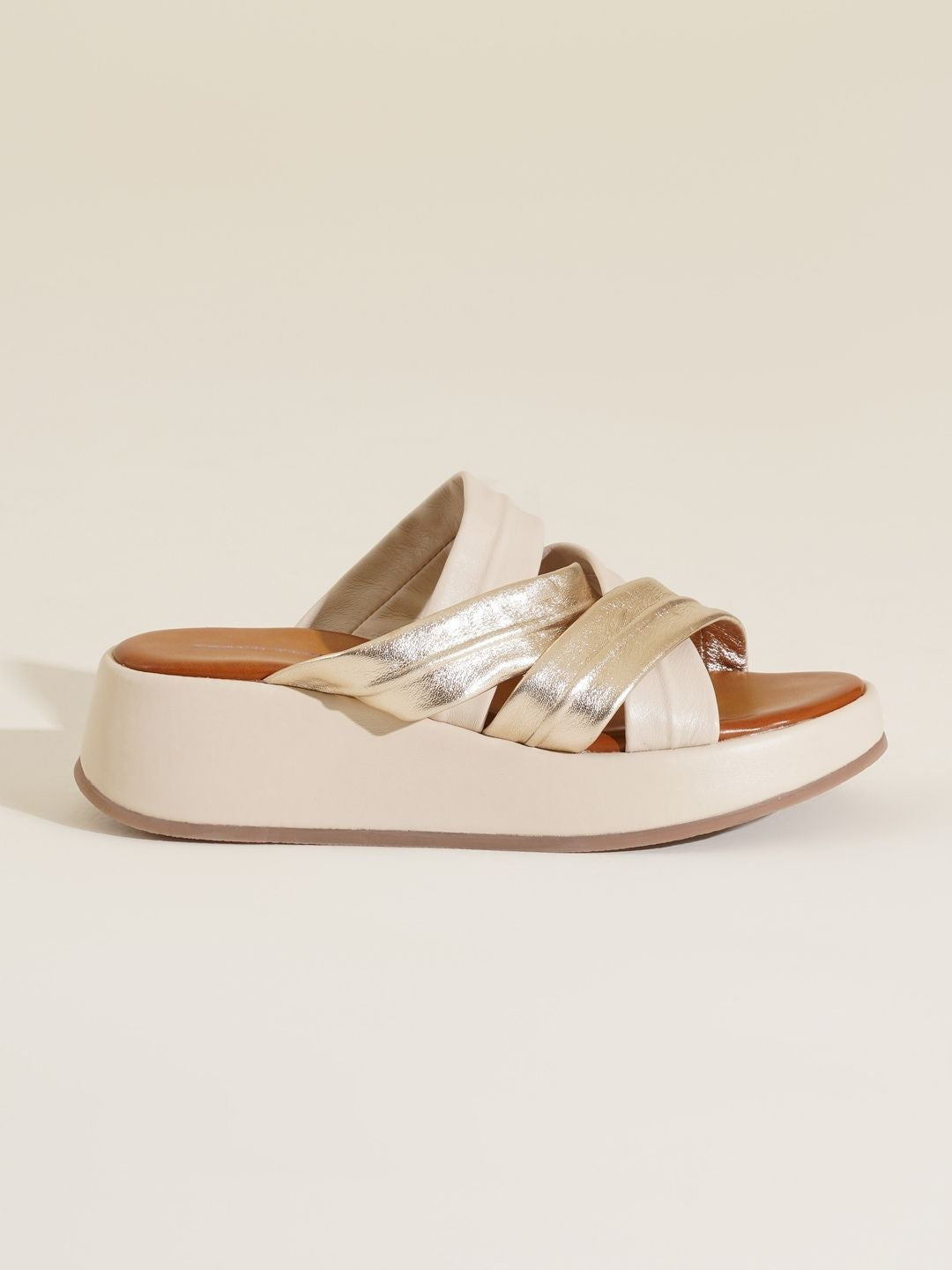 Dora Leather Wedge