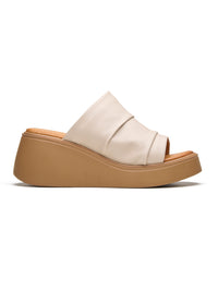 Wander Leather Wedges