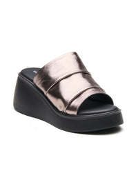 Wander Leather Wedges