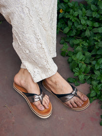 Peru Leather Flats