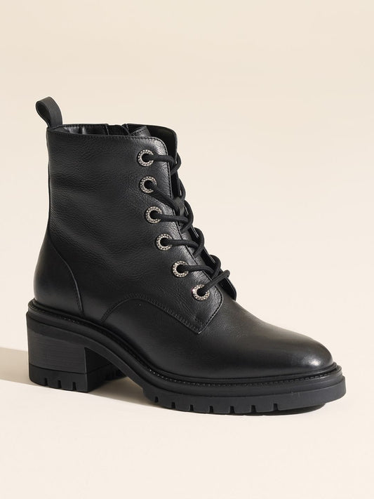 Victoria Leather Boots