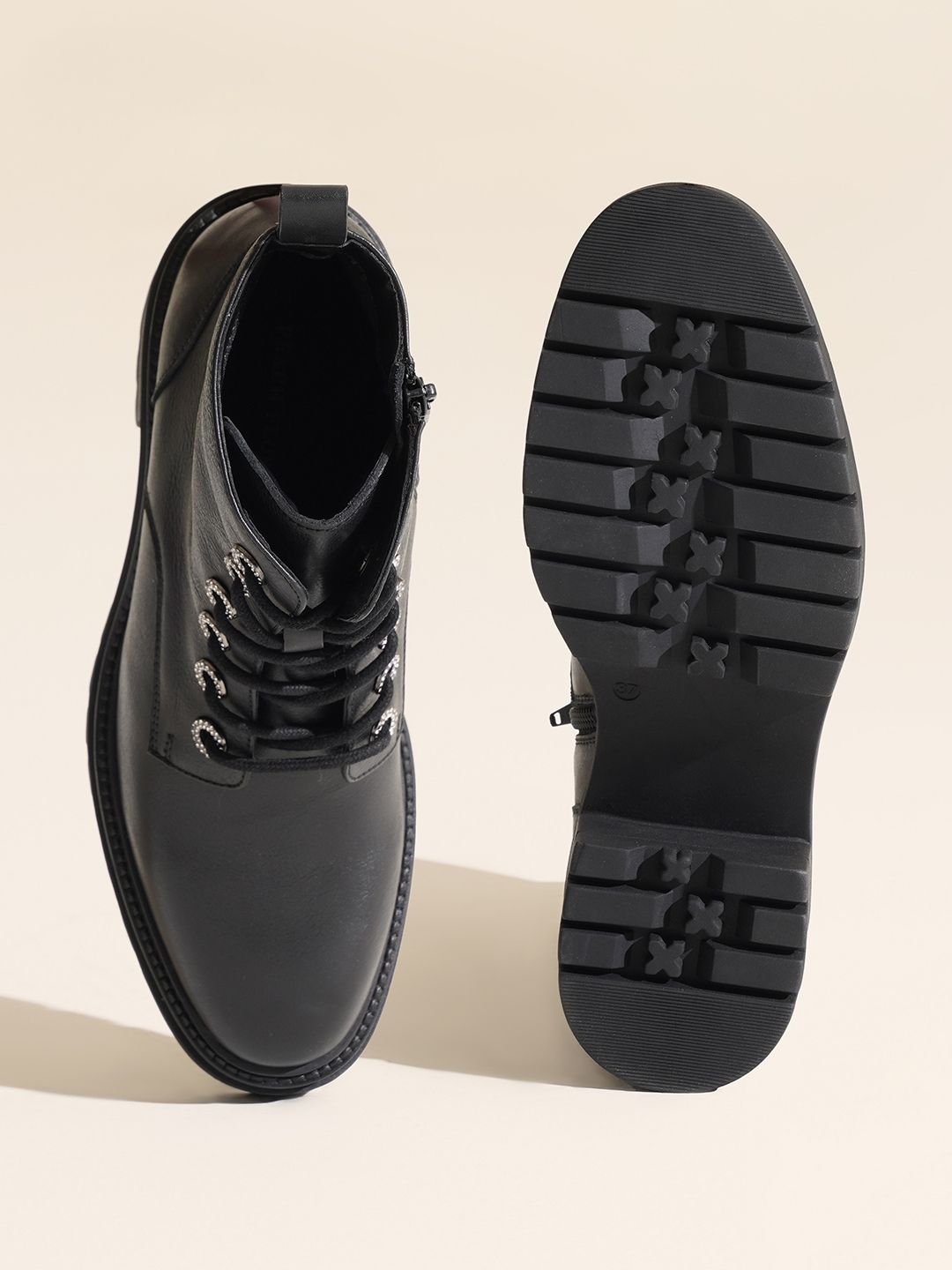 Victoria Leather Boots