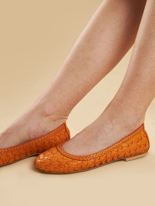 Amaya Leather Flats
