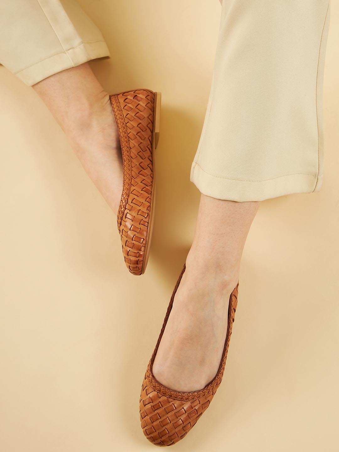 Amaya Leather Flats