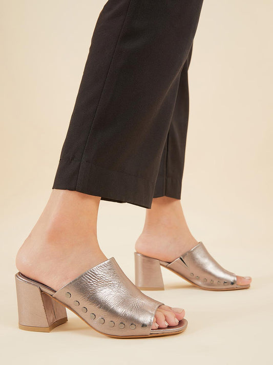 Crishelle Leather Heels